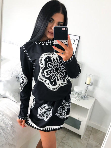 Mini sukienka w oryginalny print ZOJA