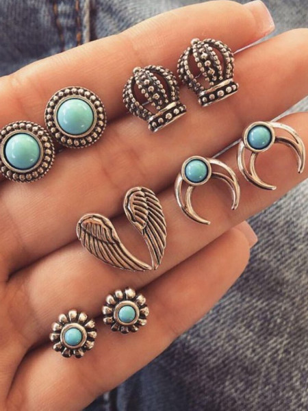 Zestaw 5 par kolczyków...