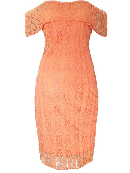 Koronkowa sukienka w kwiaty