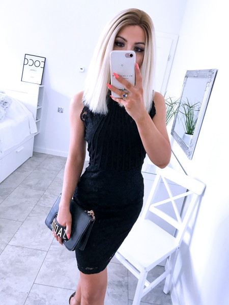 Koronkowa sukienka z...