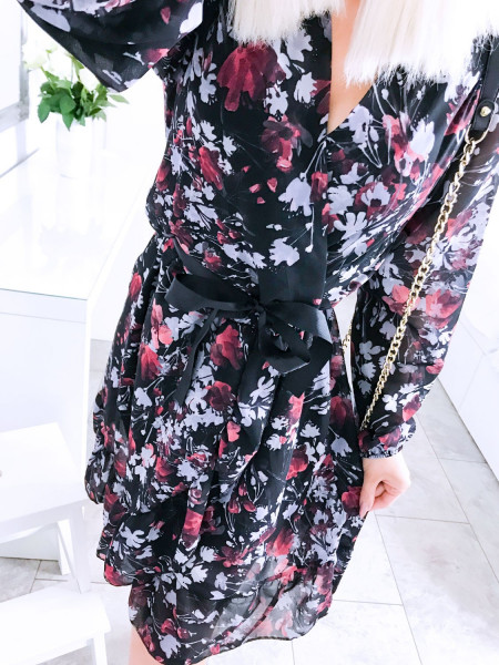 Rozkloszowana sukienka w... 2