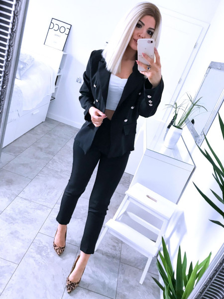 Elegancki garnitur damski... 2