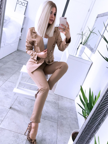 Elegancki garnitur damski KAREN - cappucino