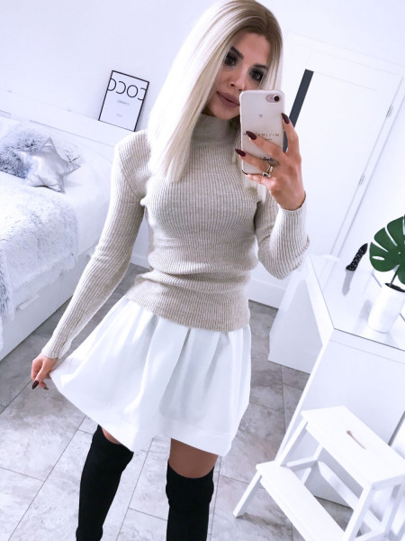 Dopasowany sweterek ze stójką LUIZA - jasny beż