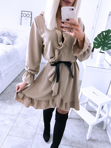 Przekładana sukienka z falbanami Julissa- latte 2