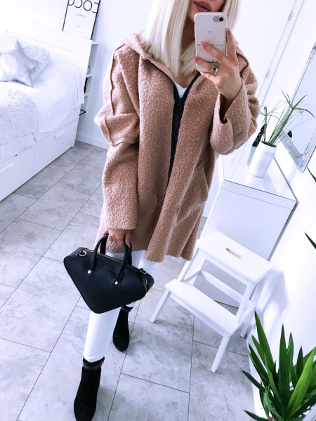 Modna narzutka z kapturem... 2