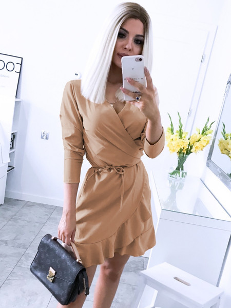 Przekładana sukienka z falbaną DOMINICA