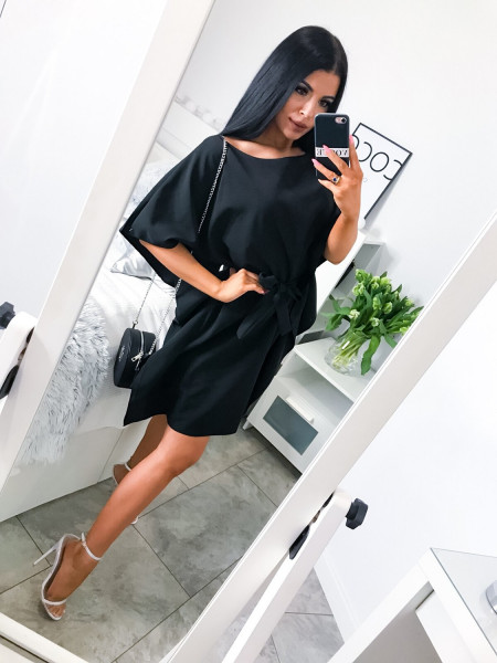 Kobieca sukienka nietoperz...