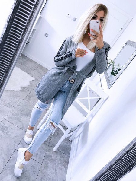 Luźny sweterkowy kardigan z...