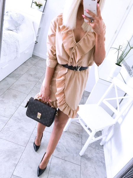 Urocza sukienka z falbankami RAVIA 2