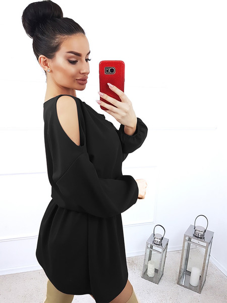 Rozkloszowana sukienka z wycięciami na ramionach MAYA