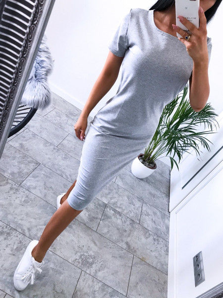 Dopasowana sukienka midi... 2