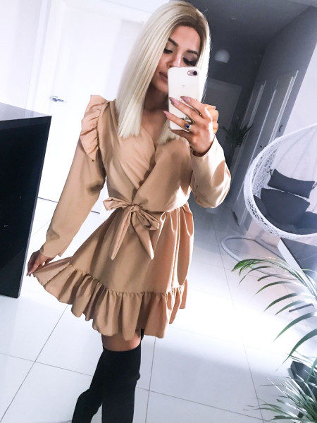 Rozkloszowana sukienka z... 2