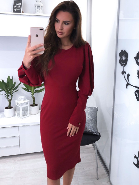 Sukienka z wycięciem na...