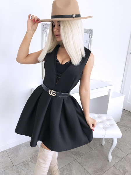 Rozkloszowana sukienka z paskiem na dekolcie VANIA - czerń