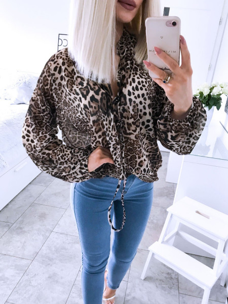 Zwiewna bluzka w panterkowy...