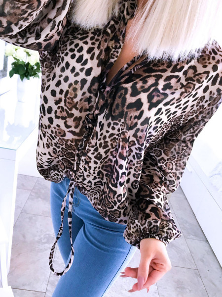 Zwiewna bluzka w panterkowy... 2