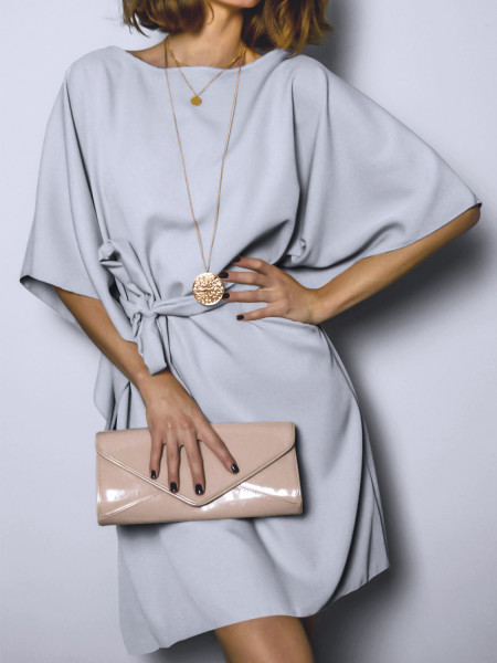 Kobieca sukienka nietoperz...